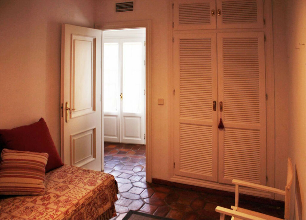 Townhouse Guadalmina Baja Málaga - image 11