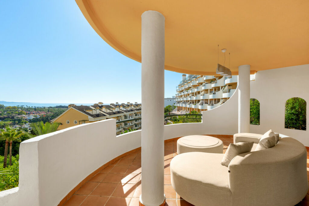 Duplex Nueva Andalucía Málaga - image 12