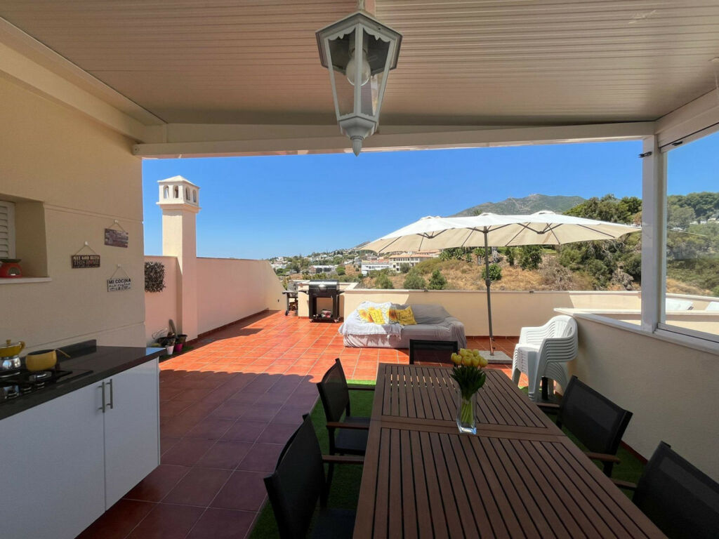 Penthouse Torrequebrada Málaga - image 4