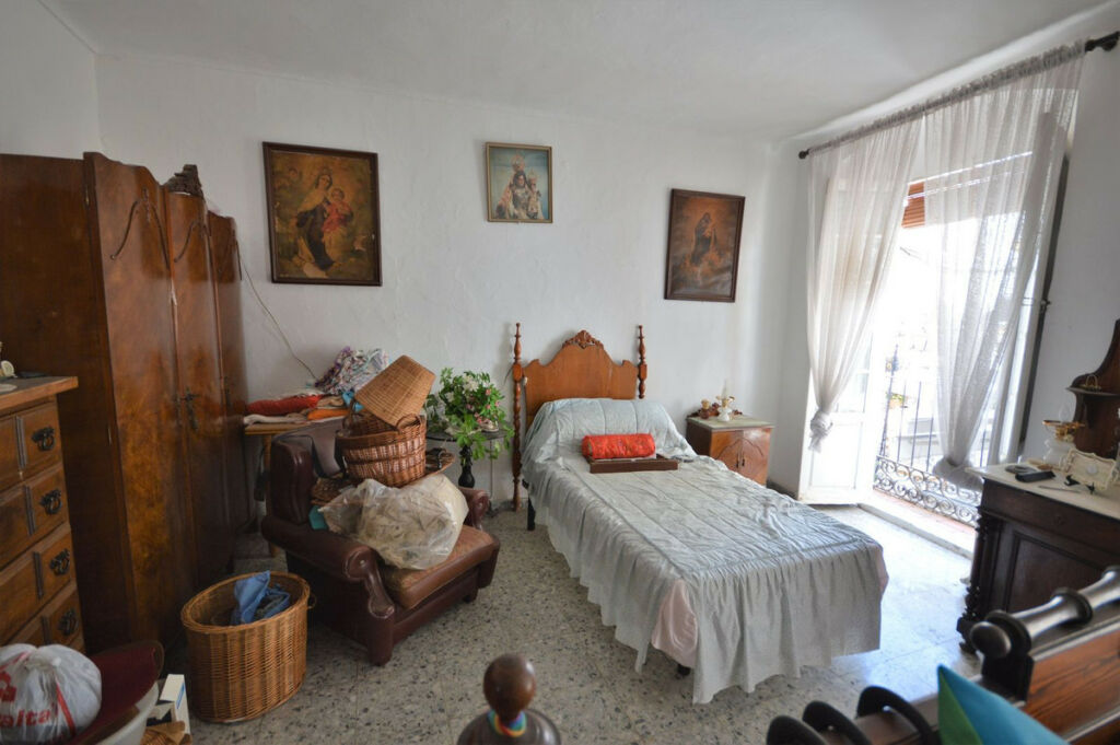 Detached Villa Marbella Málaga - image 12