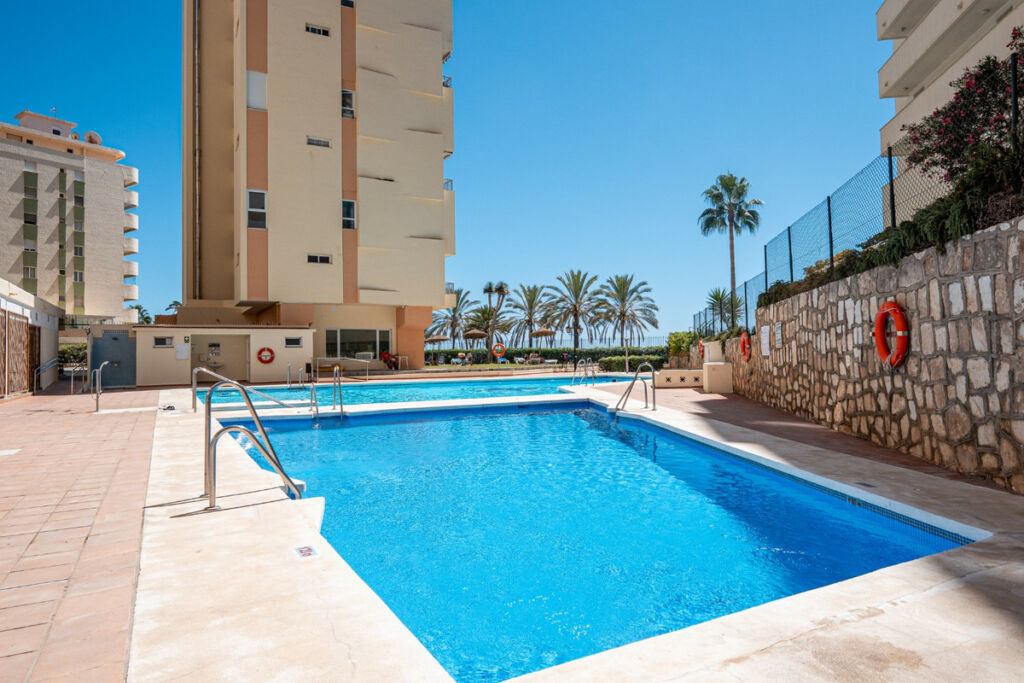 Middle Floor Apartment Marbella Málaga - image 12