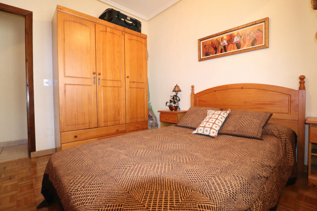 Detached Villa Ciudad Quesada Alicante - image 12