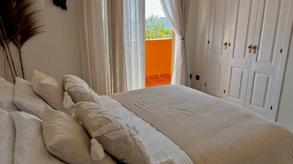 Middle Floor Apartment Benalmadena Costa Málaga - image 12