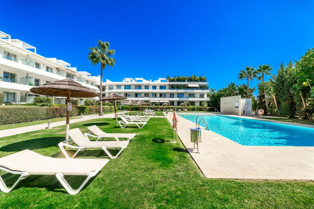 Ground Floor Apartment Bel Air Málaga - image 12