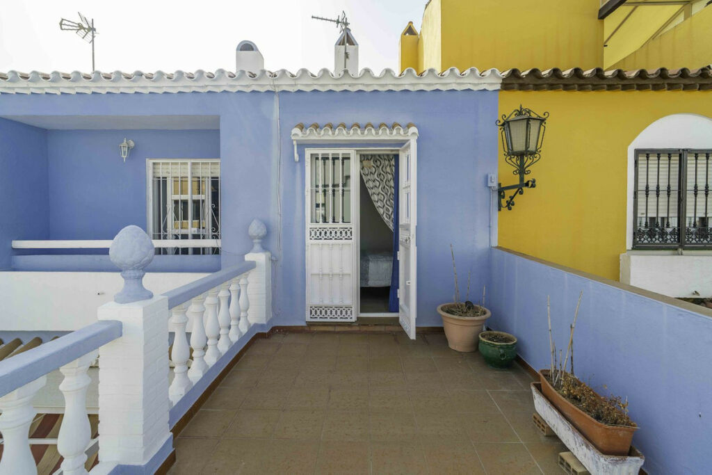 Townhouse Las Lagunas Málaga - image 12