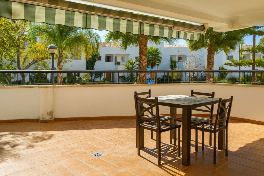 Ground Floor Apartment Guadalmina Baja Málaga - image 11