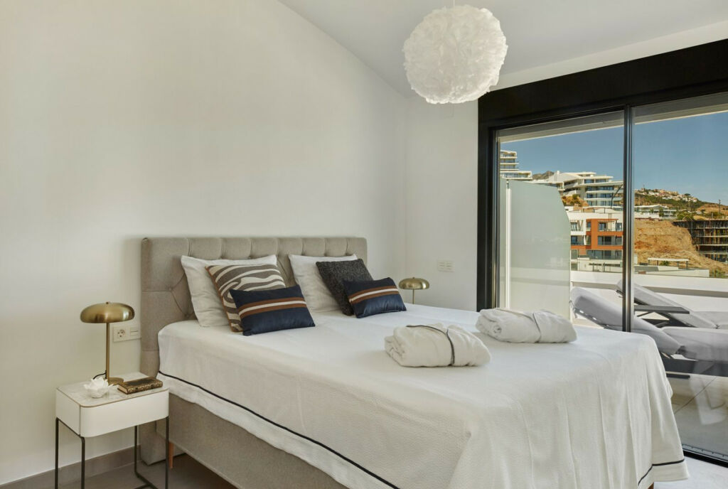 Penthouse Duplex Higueron Málaga - image 12