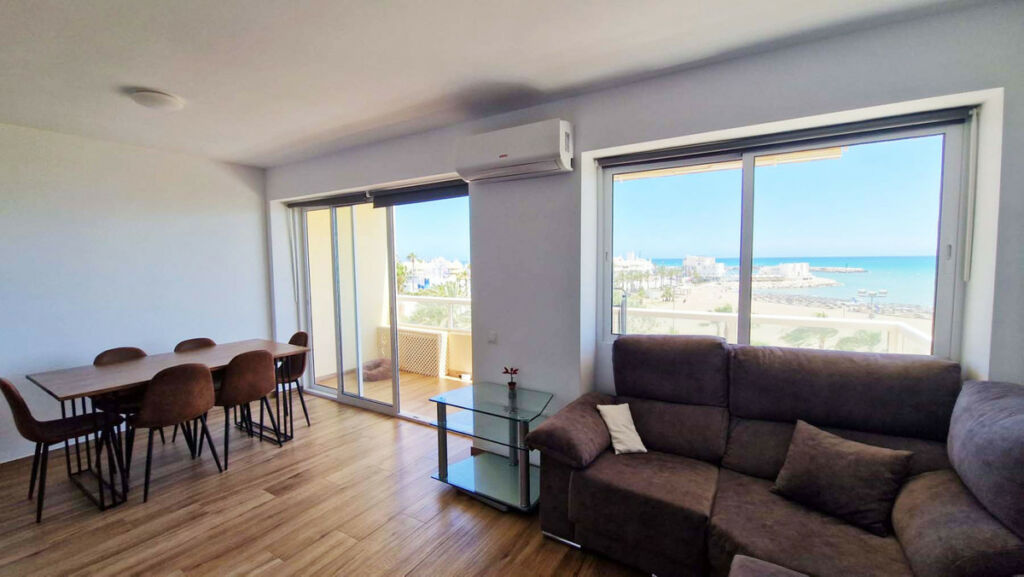 Middle Floor Apartment Benalmadena Costa Málaga - image 12