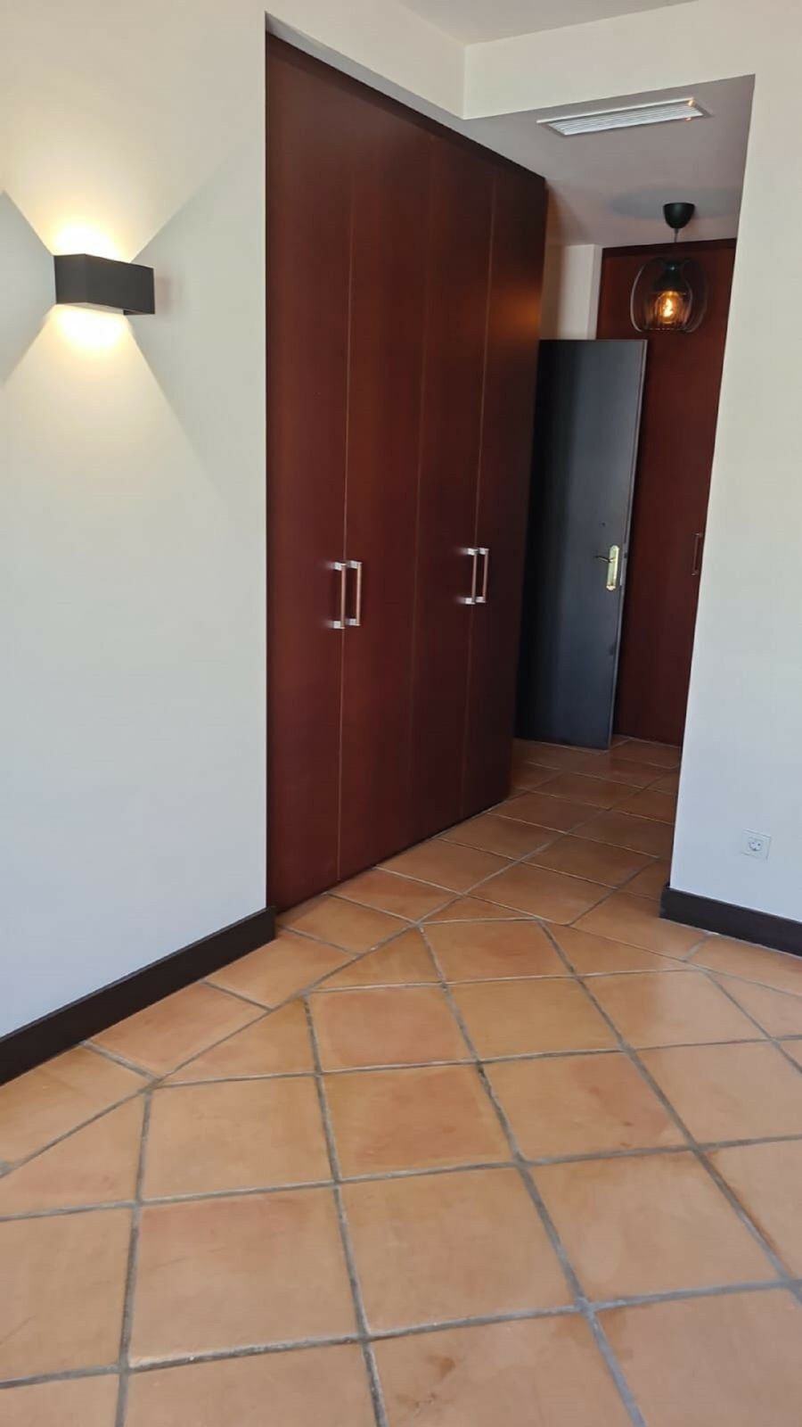 Townhouse Benahavís Málaga - image 14