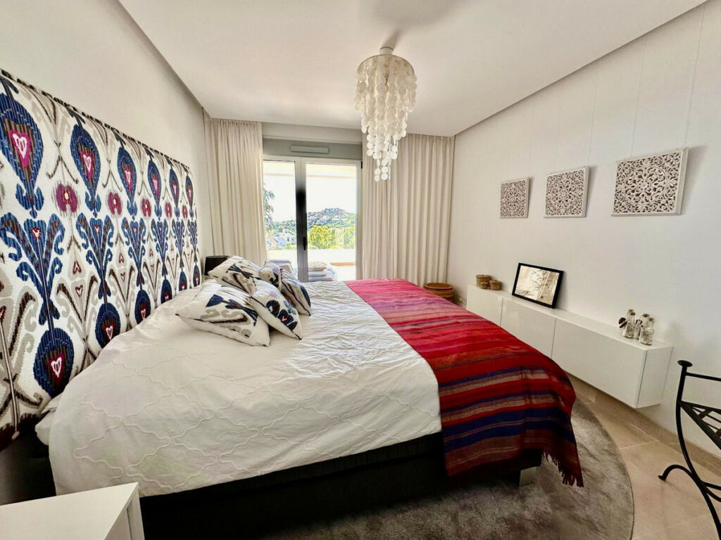 Ground Floor Apartment Benahavís Málaga - image 10