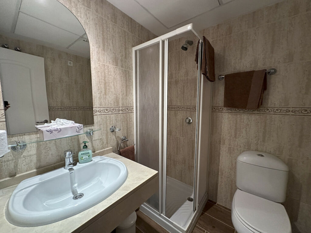 Ground Floor Apartment La Duquesa Málaga - image 12