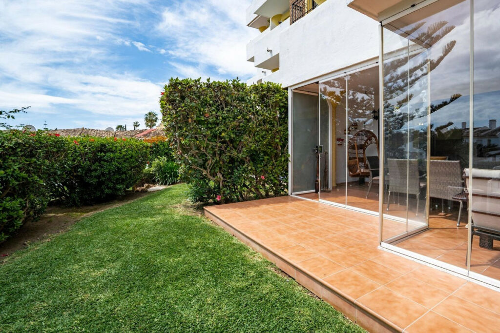 Duplex Calahonda Málaga - image 12