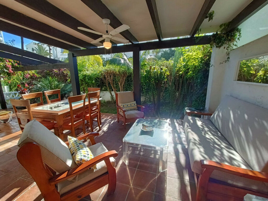Ground Floor Apartment Puerto Banús Málaga - image 12