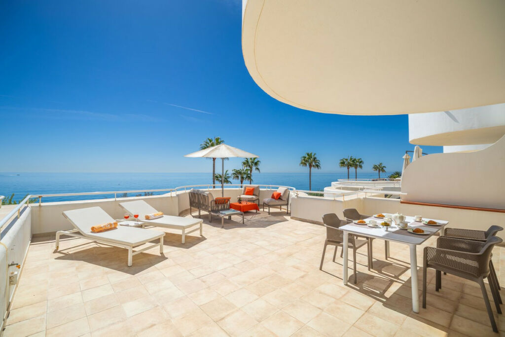 Ground Floor Apartment Estepona Málaga - image 12