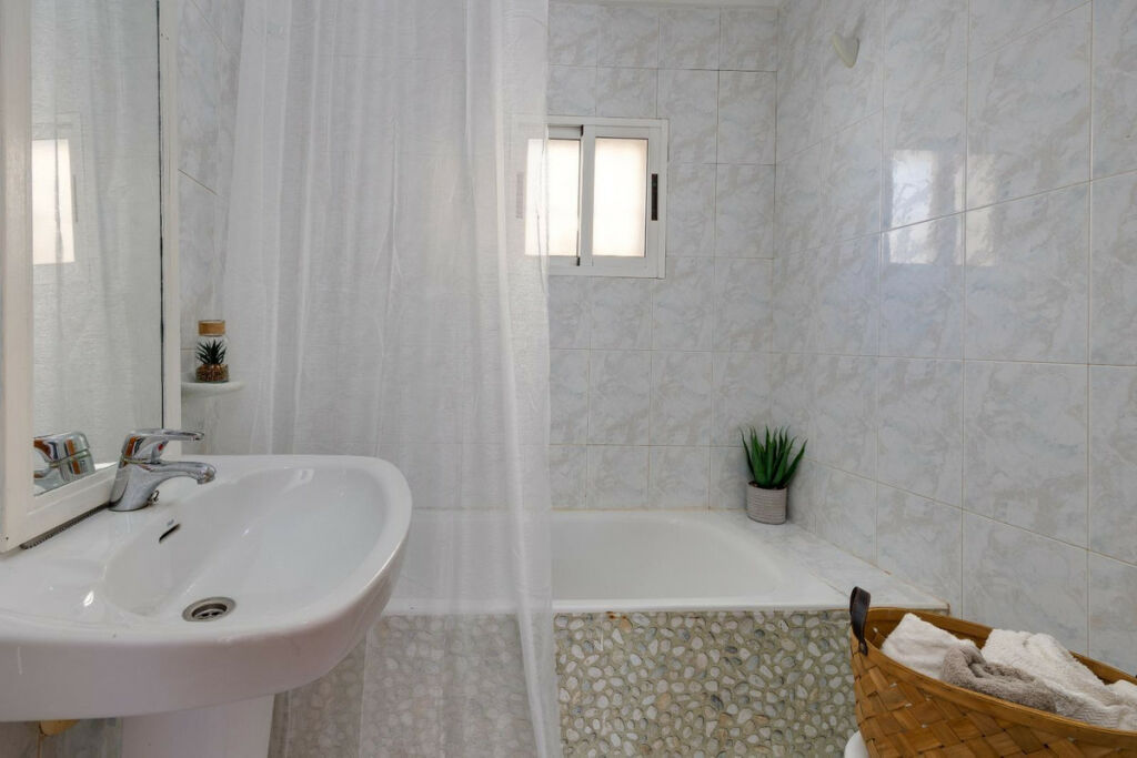 Bungalow Torrevieja Alicante - image 12