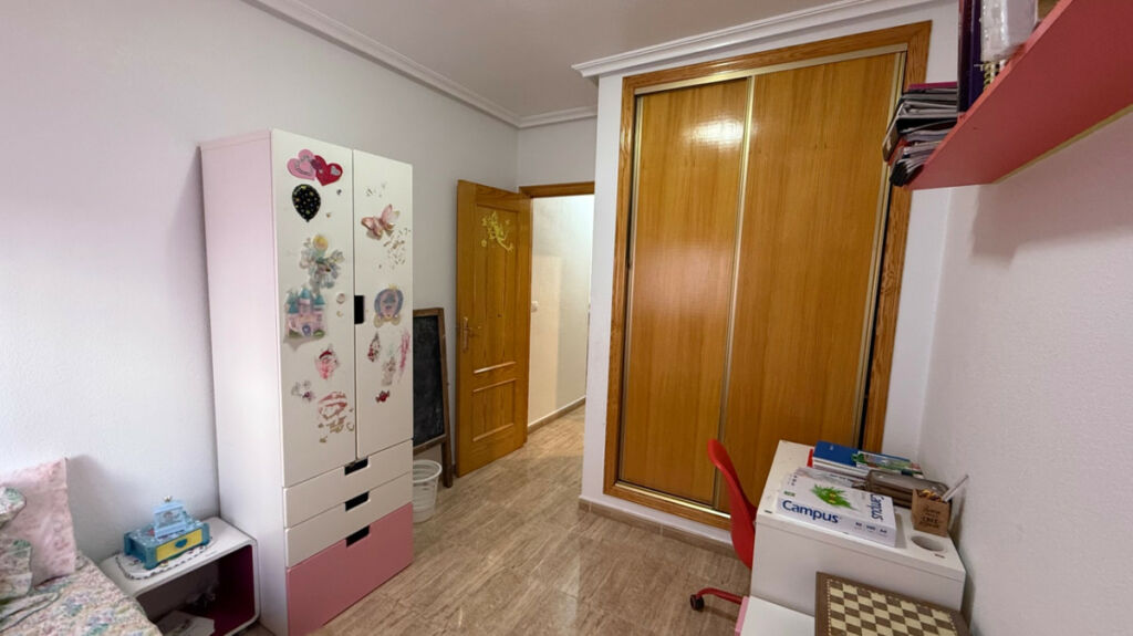 Middle Floor Apartment Los Montesinos Alicante - image 12