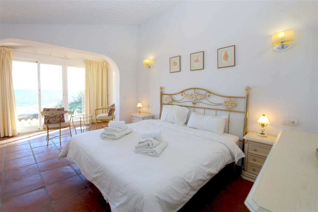 Semi-Detached House Estepona Málaga - image 12