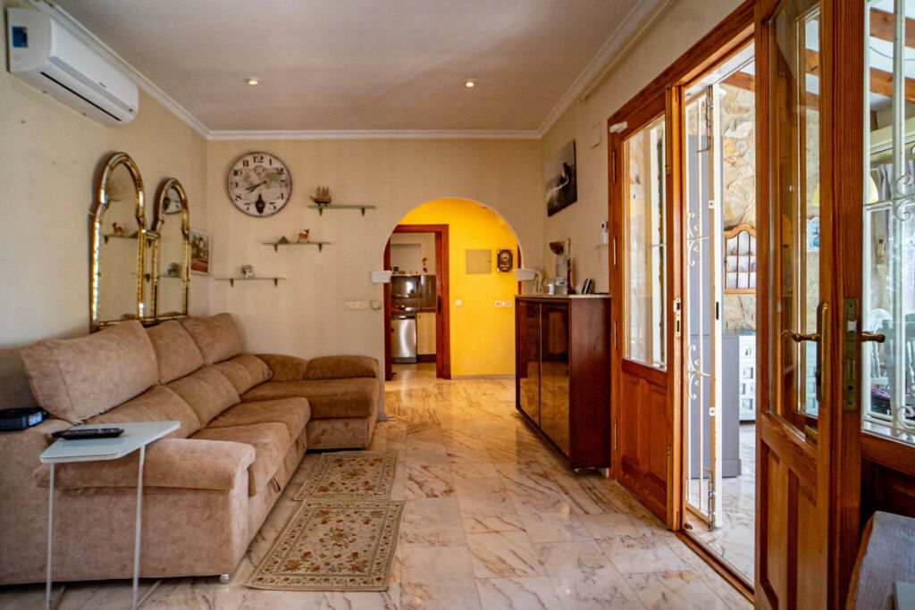 Detached Villa Benissa Alicante - image 12