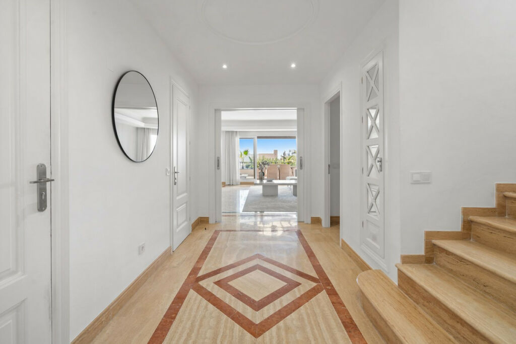 Penthouse Duplex Marbella Málaga - image 12