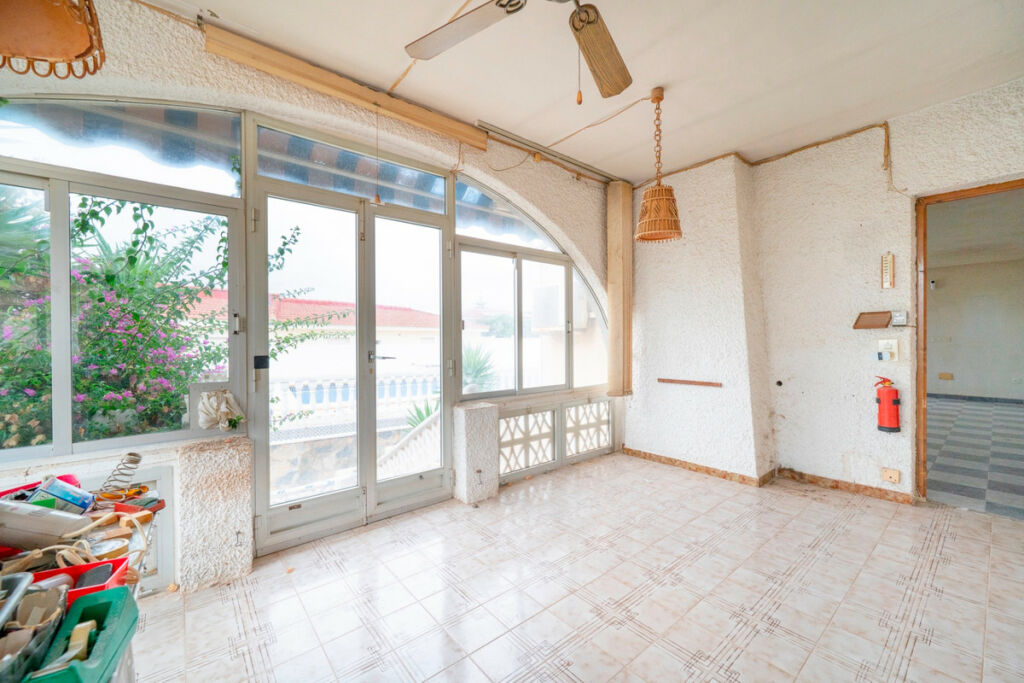 Detached Villa Ciudad Quesada Alicante - image 12