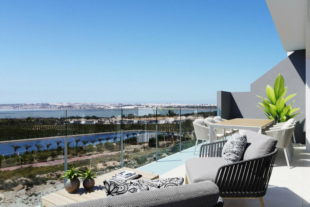 Townhouse Los Balcones Alicante - image 12
