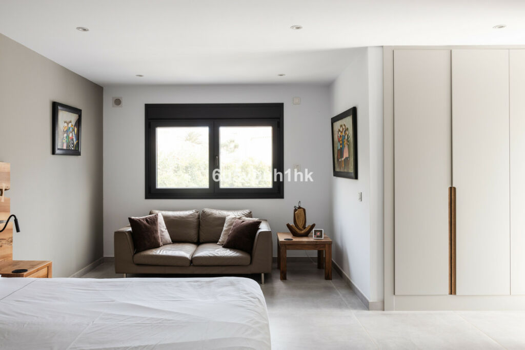 Townhouse El Rosario Málaga - image 12