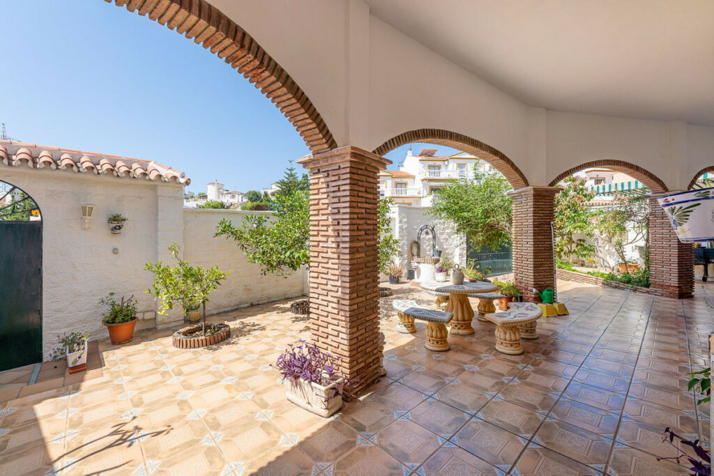 Townhouse Benalmadena Málaga - image 12