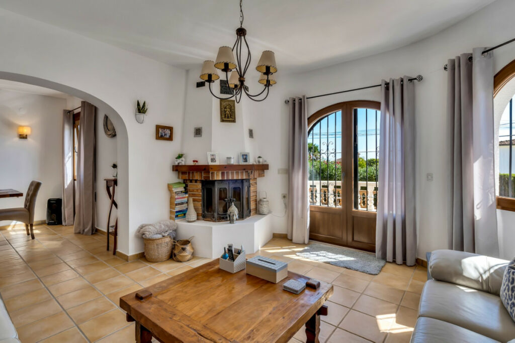 Detached Villa La Fustera Alicante - image 12