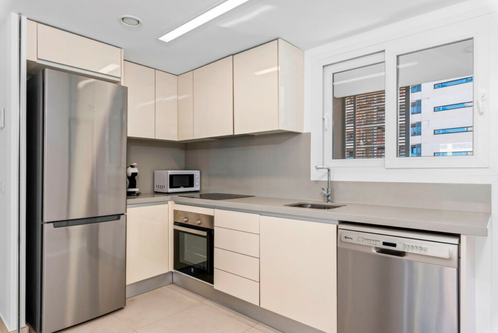 Middle Floor Apartment Punta Prima Alicante - image 12