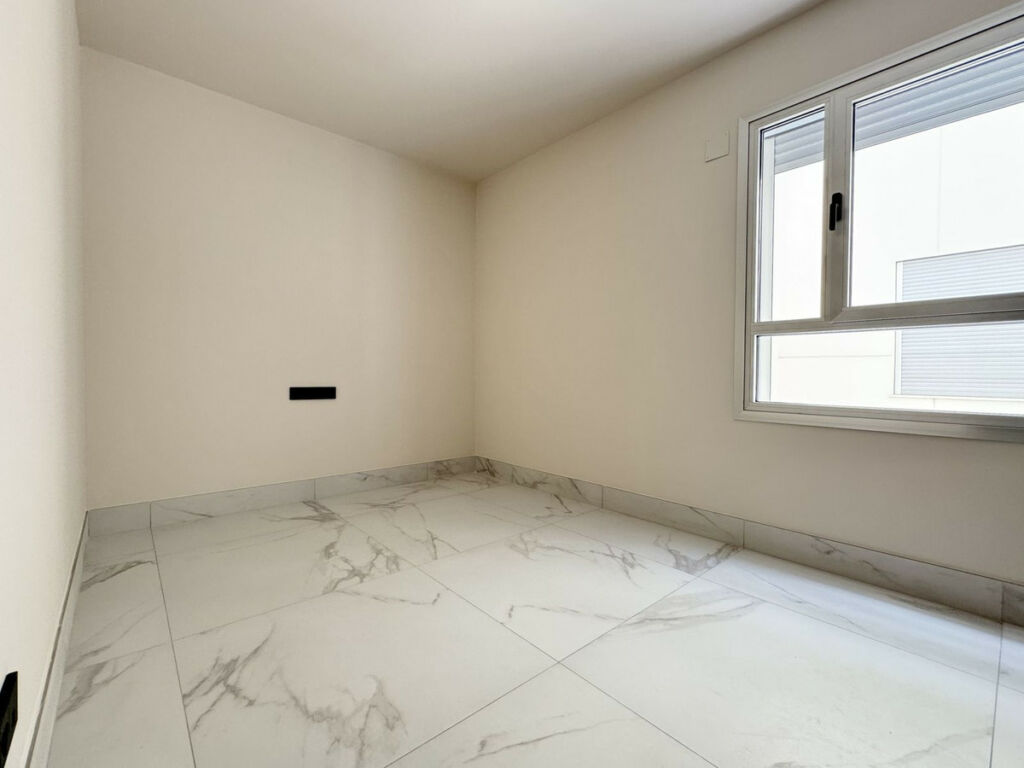 Middle Floor Apartment San Pedro de Alcántara Málaga - image 12