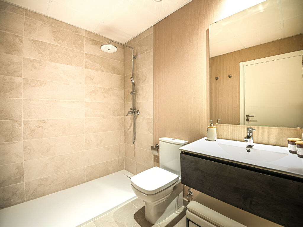Townhouse Manilva Málaga - image 9