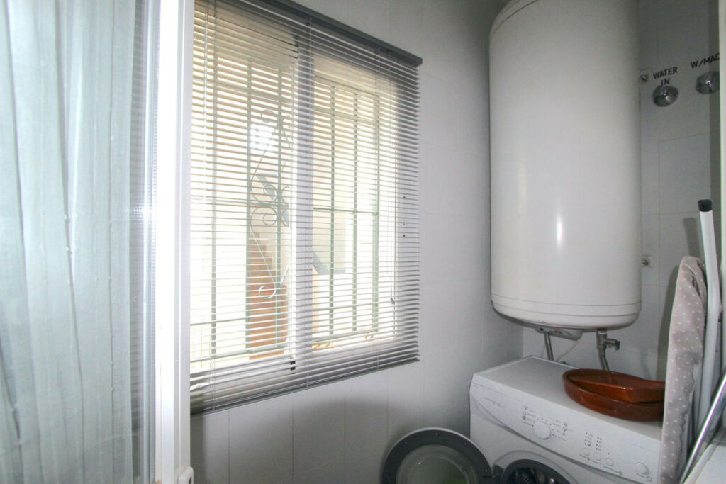 Middle Floor Apartment Miraflores Málaga - image 12