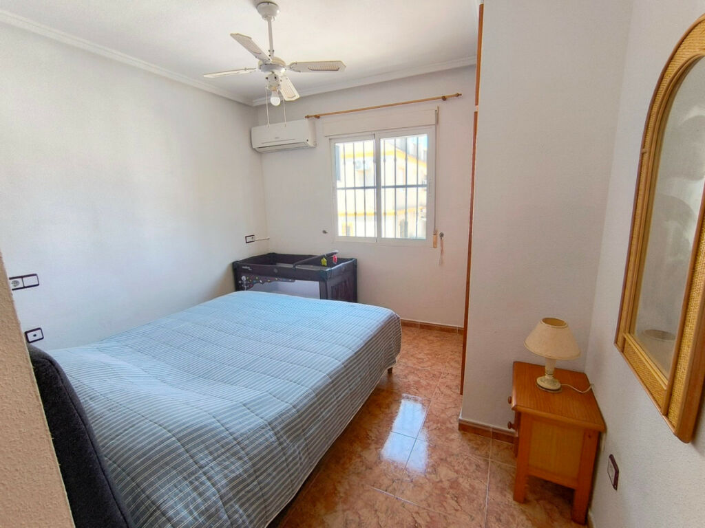 Townhouse Algorfa Alicante - image 12