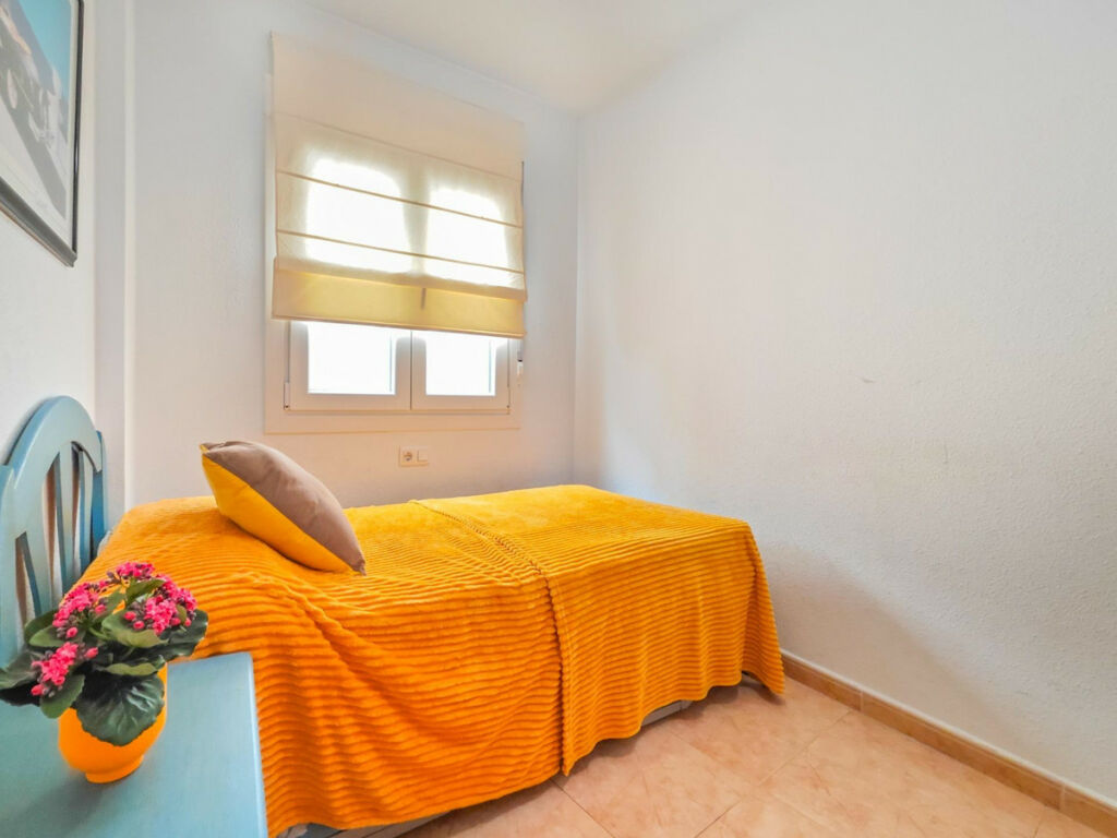 Middle Floor Apartment Parque de las Naciones Alicante - image 14