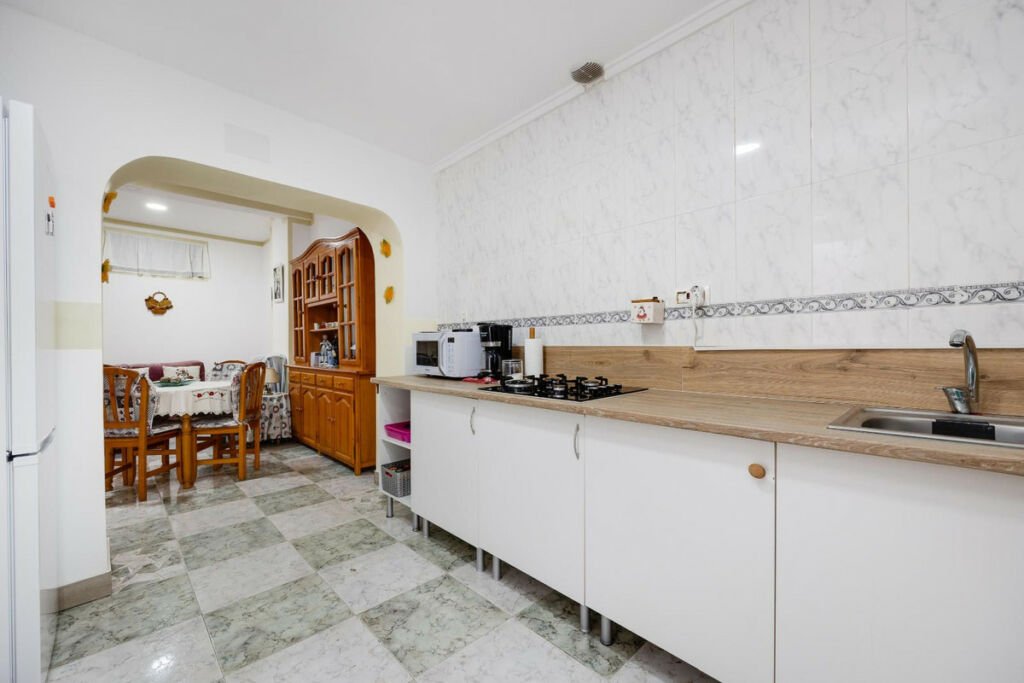 Ground Floor Apartment Torrevieja Alicante - image 12