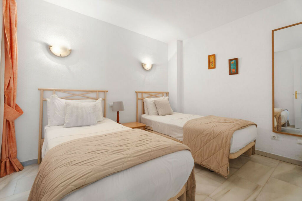 Ground Floor Apartment Marbella Málaga - image 12