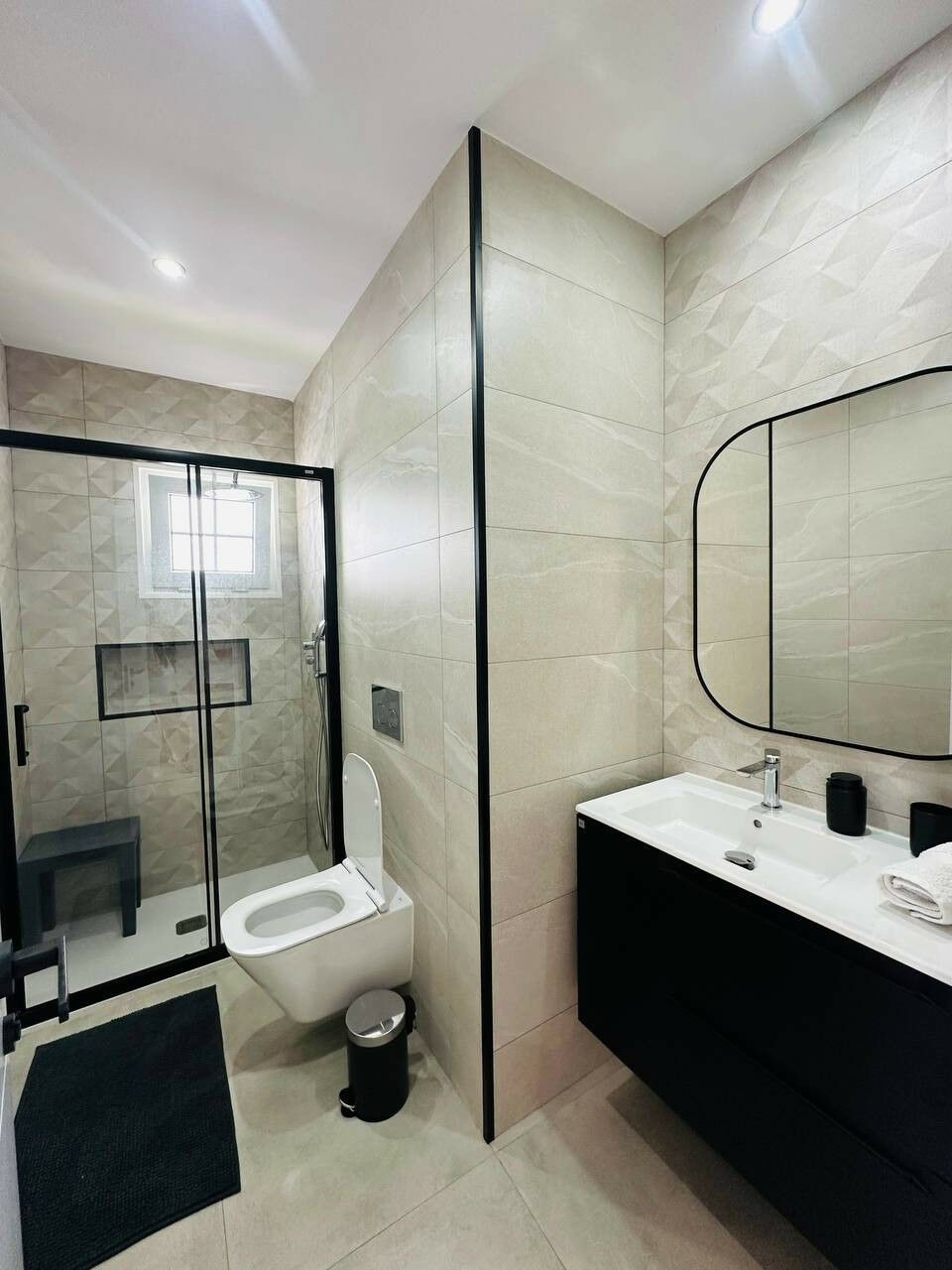 Semi-Detached House The Golden Mile Málaga - image 12