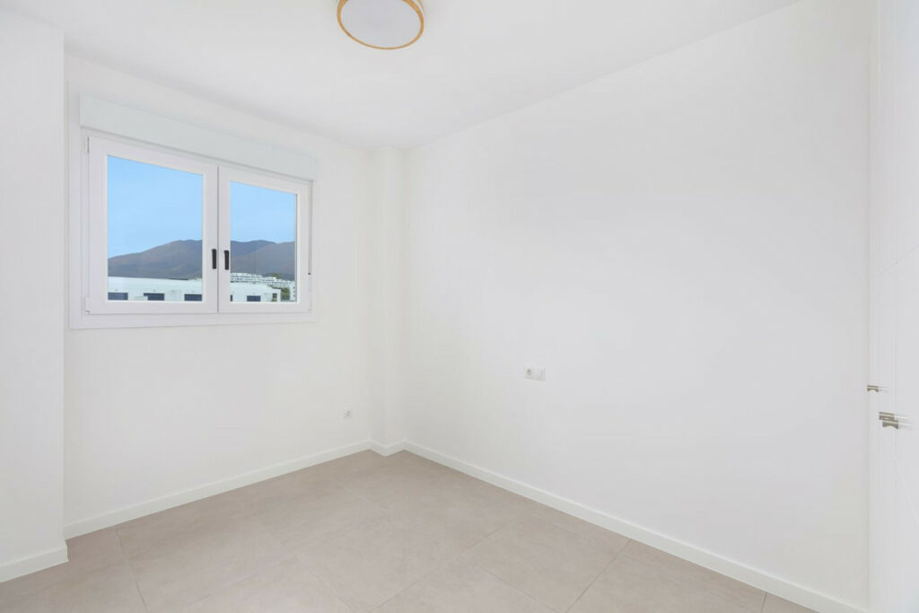 Penthouse Estepona Málaga - image 12