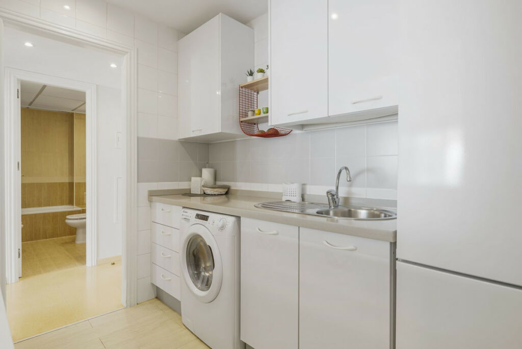 Middle Floor Apartment Marbella Málaga - image 12