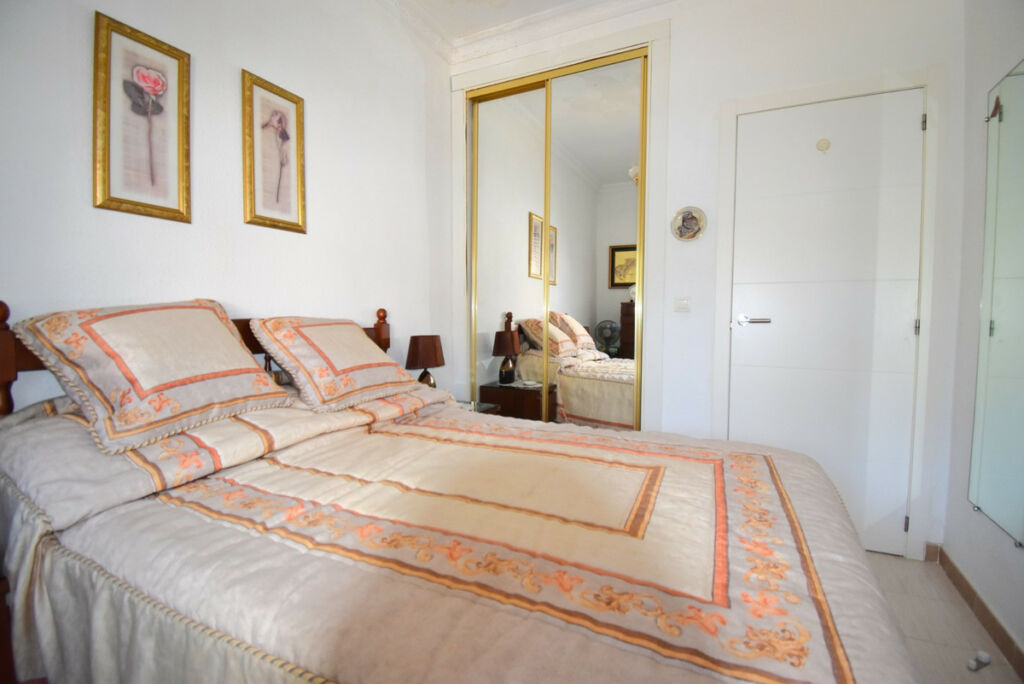 Detached Villa Los Balcones Alicante - image 12