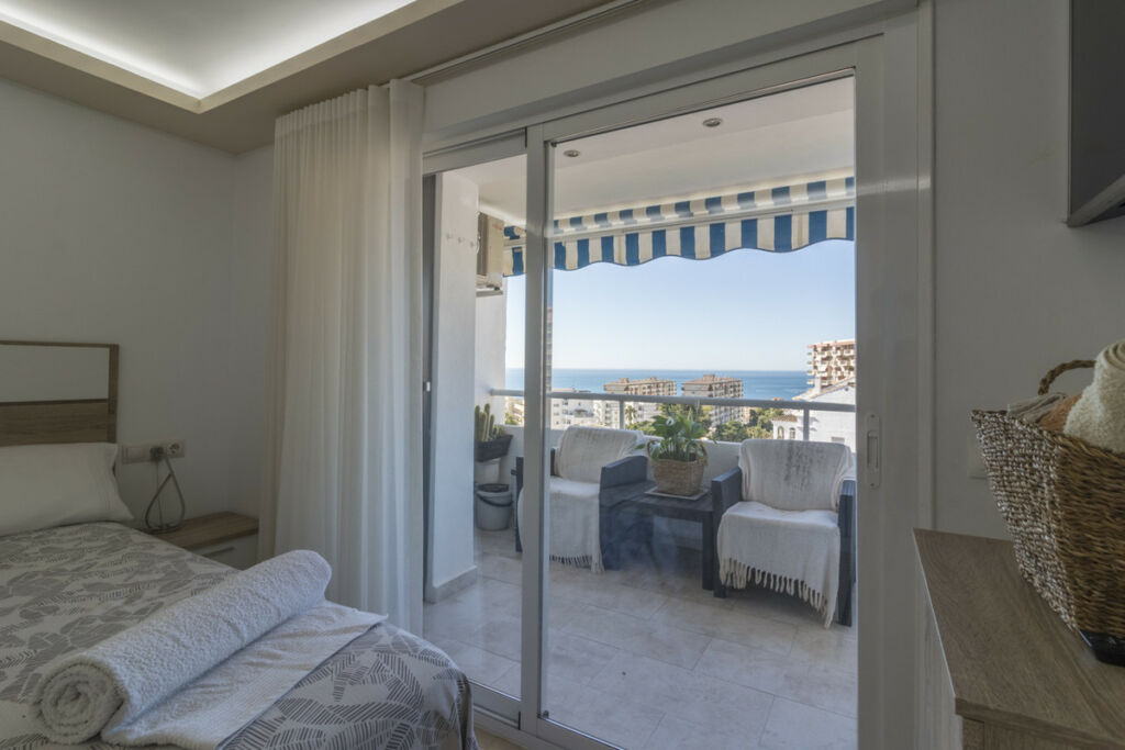Middle Floor Apartment Benalmadena Costa Málaga - image 12