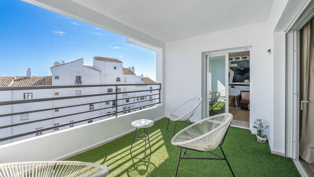Penthouse Duplex Puerto Banús Málaga - image 12