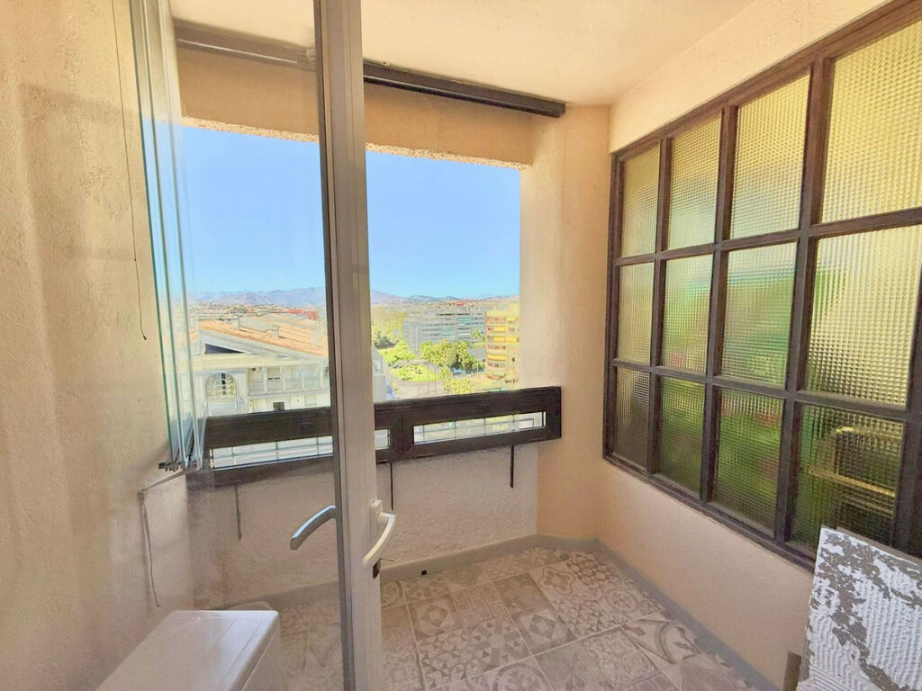 Middle Floor Apartment Fuengirola Málaga - image 12