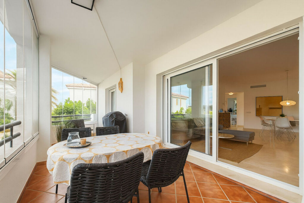 Middle Floor Apartment Cerros del Aguila Málaga - image 12