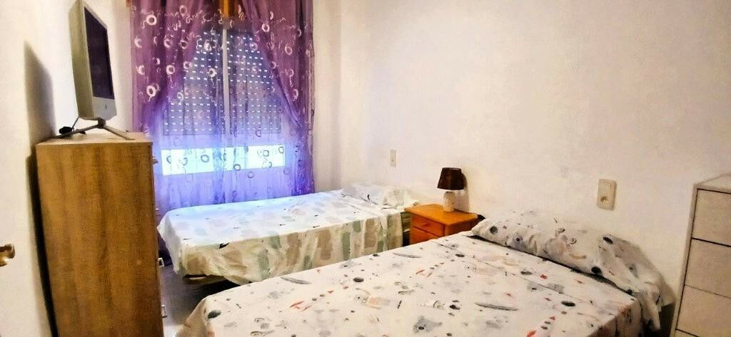 Ground Floor Apartment Playa de los Locos Alicante - image 12