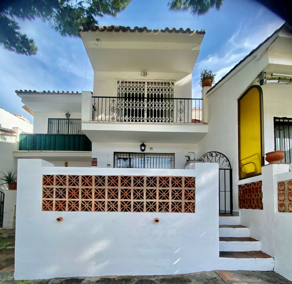 Ground Floor Studio Calahonda Málaga - image 12
