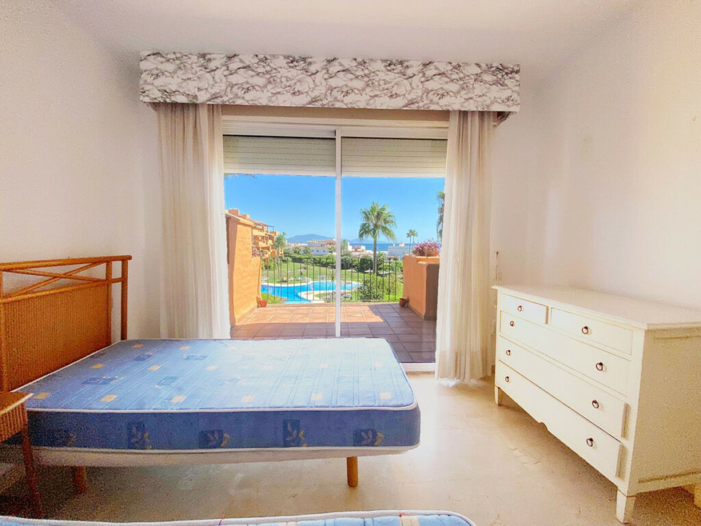 Middle Floor Apartment Manilva Málaga - image 12