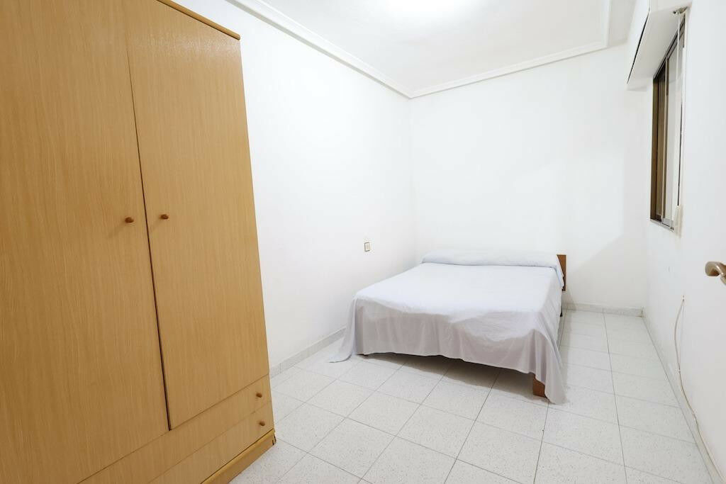 Ground Floor Apartment Playa Del Cura Alicante - image 12