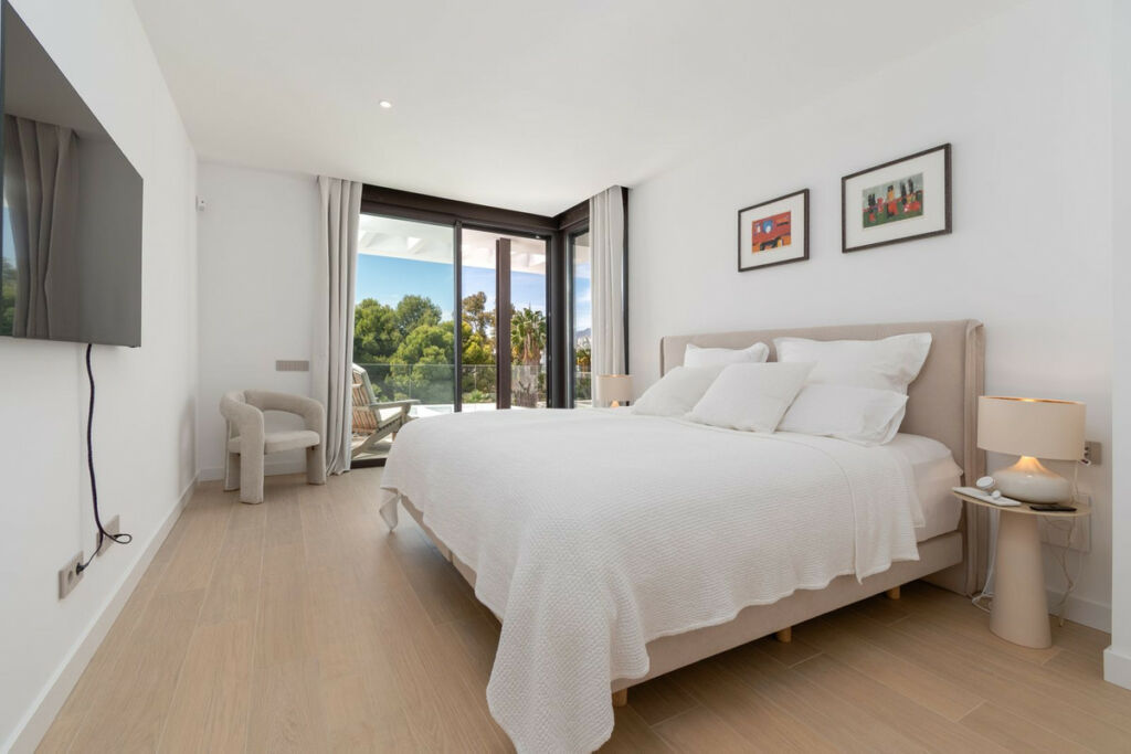 Semi-Detached House Santa Clara Málaga - image 12
