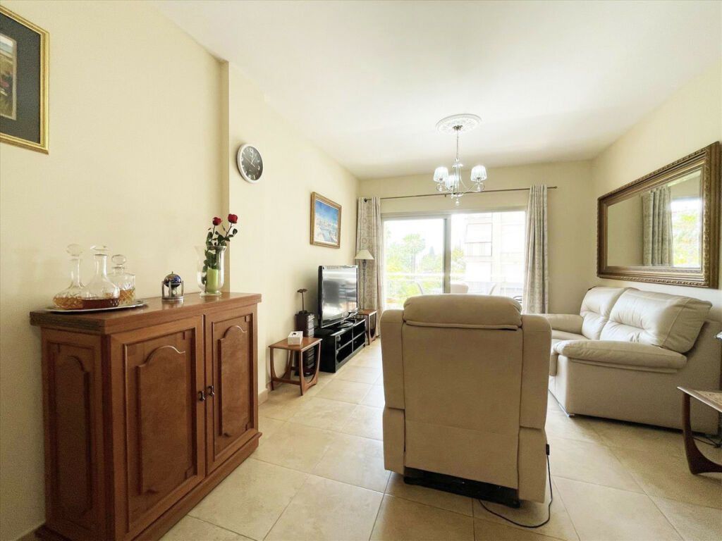 Middle Floor Apartment Calpe Alicante - image 12